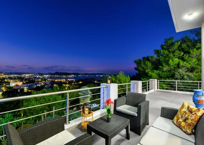 Вилла Articiano