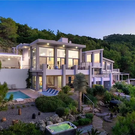 Articiano Villa Faliraki